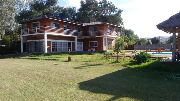 La casona y el parque — PROYECTO VIDA